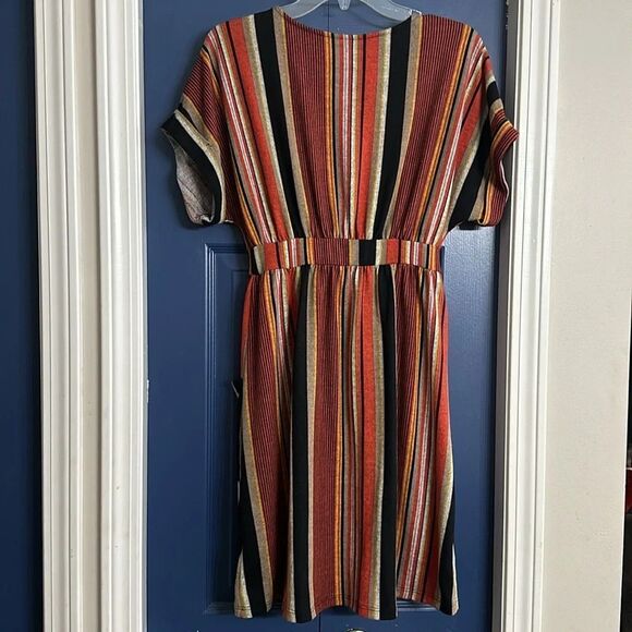 Gilli‎ Striped Faux Wrap Dress Size S - Picture 6 of 6